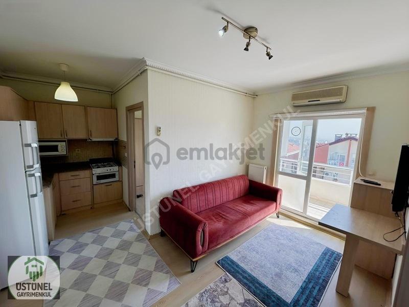 Üstünel'den Havuzlu Sitede Kiralık 2+1 Eşyalı Daire - 31