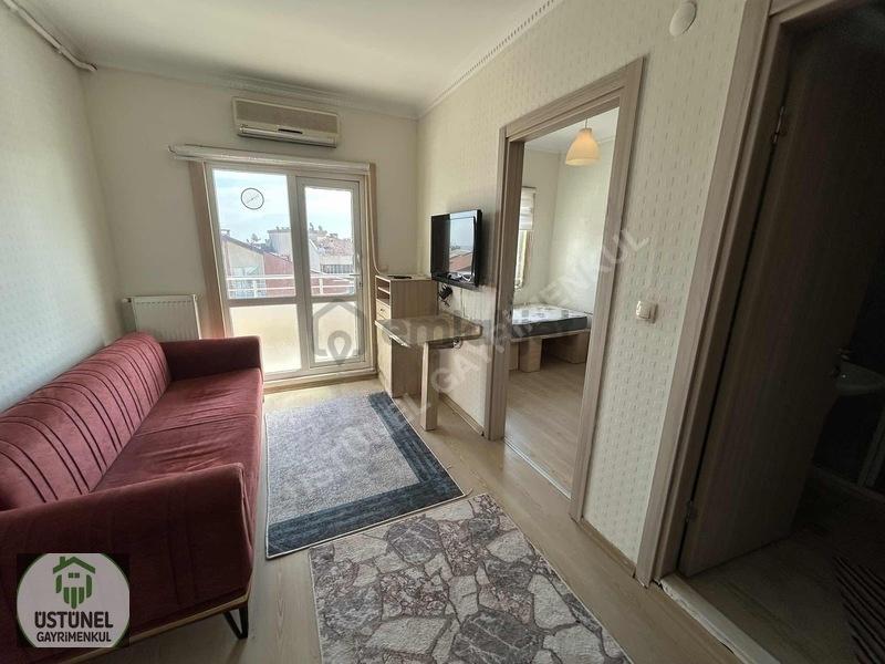 Üstünel'den Havuzlu Sitede Kiralık 2+1 Eşyalı Daire - 13