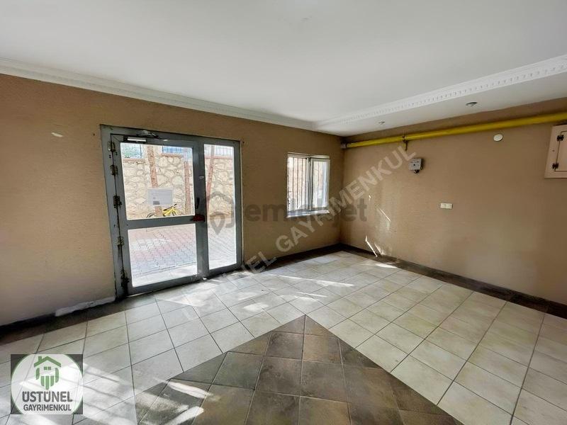Üstünel'den Havuzlu Sitede Kiralık 2+1 Eşyalı Daire - 8