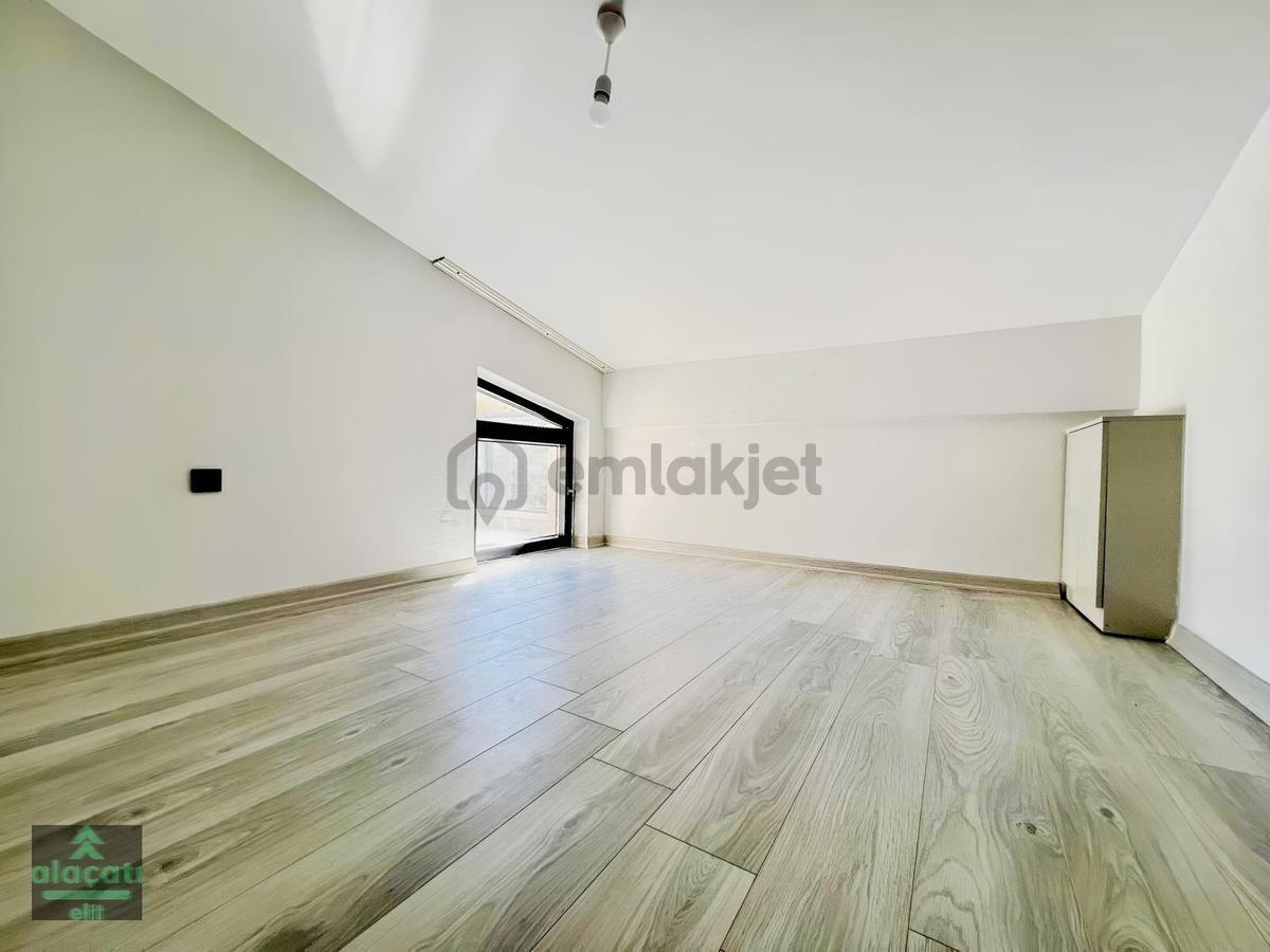 İncek Kızılcaşar'da Bağımsız Mutfak Satılık Lüks 2+1 - 27
