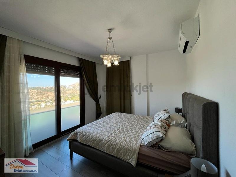 Bodrum Gündoğanda 5+2 Müstakil Geniş Bahçeli Satılık Villa - 25