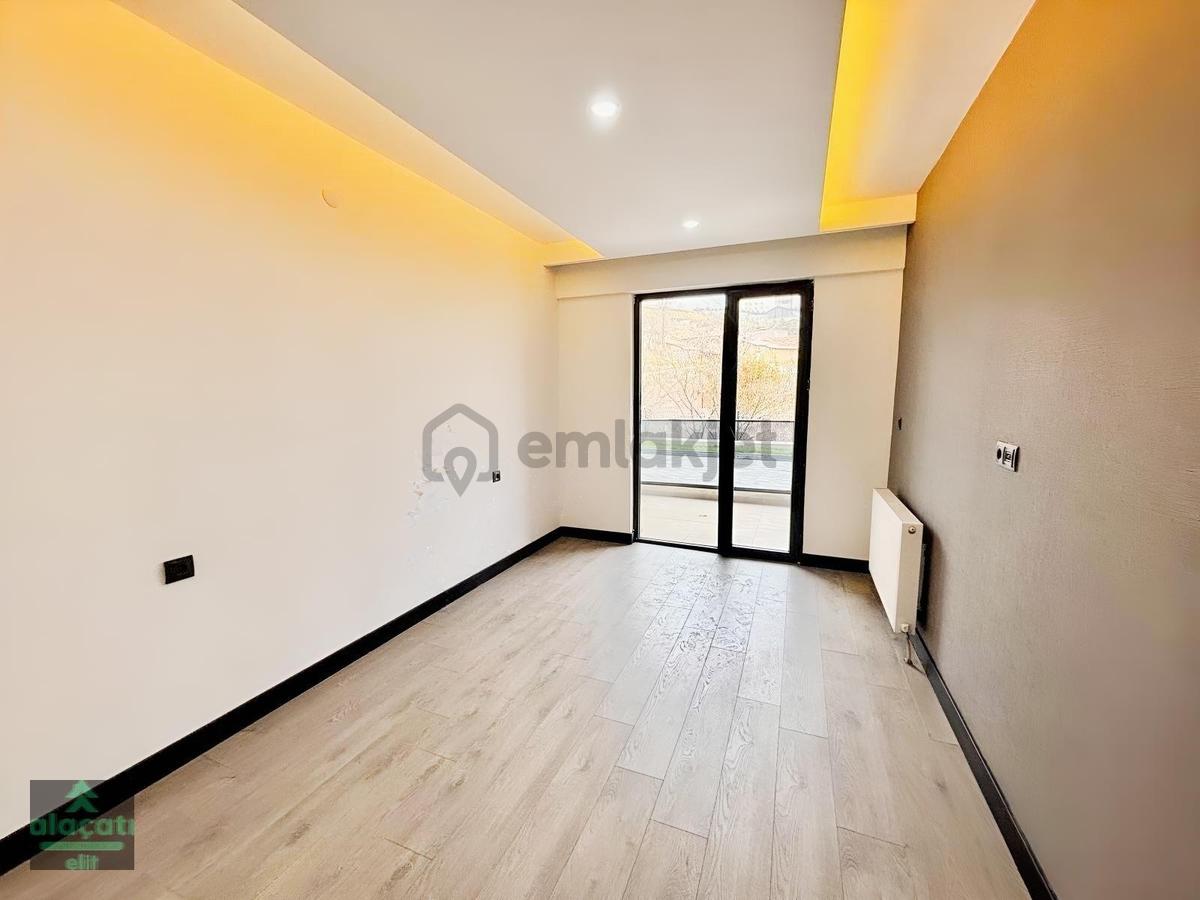 İncek Kızılcaşar'da Satılık 1+1 / 60m2 / Cam Balkonlu - 15