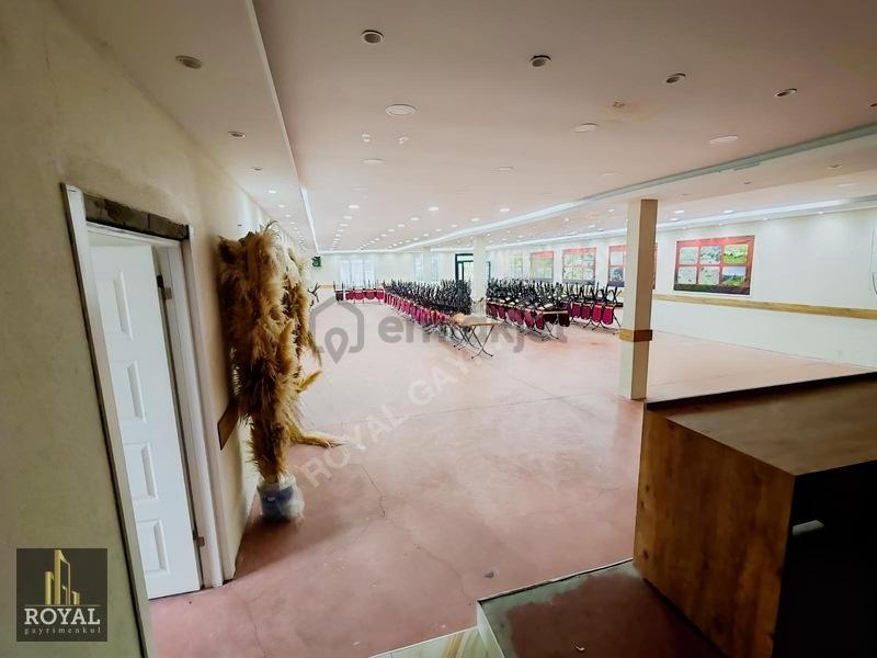 Ana Cadde Üzerinde 350 M² * Müstakil İş Yeri* 4 Yıllık Yapı - 14