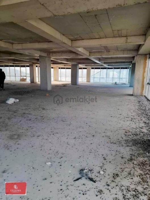 Mega Plaza 600m2 Kiralık Son Kat - 12