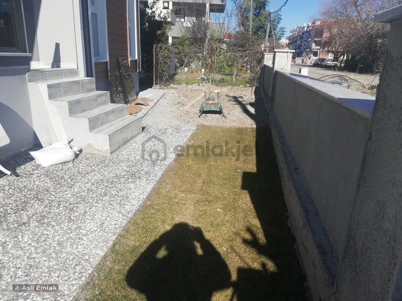 Dalaman Ege'de Satılık 1+1 Daire: Klima, Balkon, Havalimanına Ya - 9