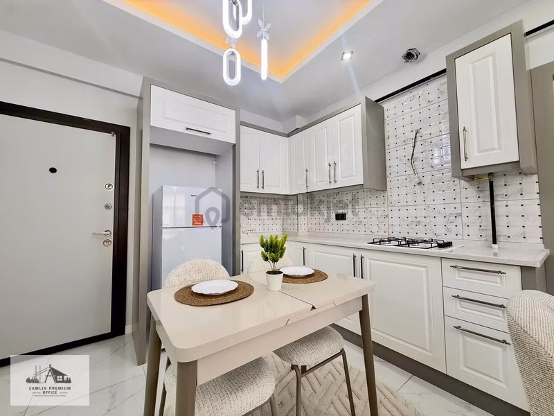 Zeytinköy'de 2 Bloklu Site İçerisinde 2+1 Eşyalı Lüks Daire - 7