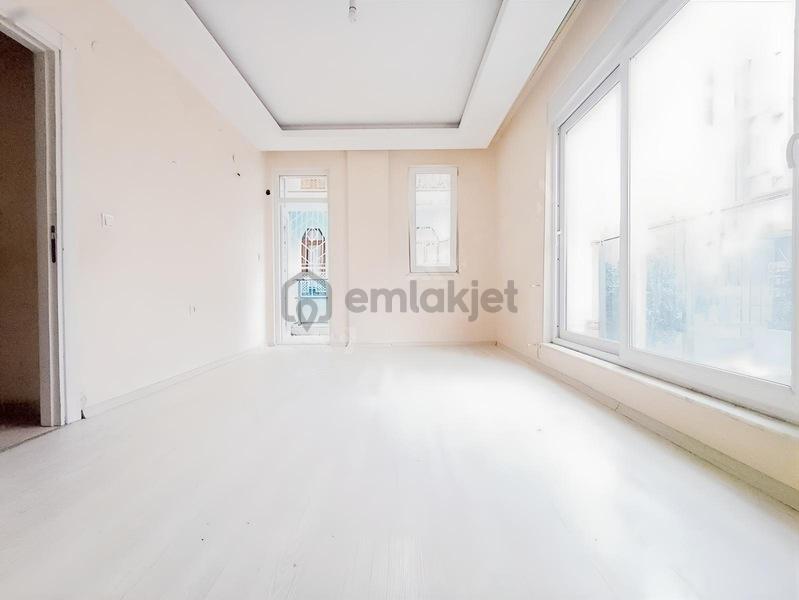 Etiler Mahallesi 2+1 Ayrı Mutfak Asansörlü Cadde Dibi Kiralık
