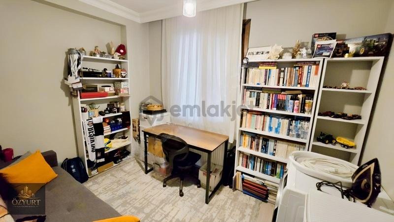 Metroya Yakın Yatırımlık Daire - 24