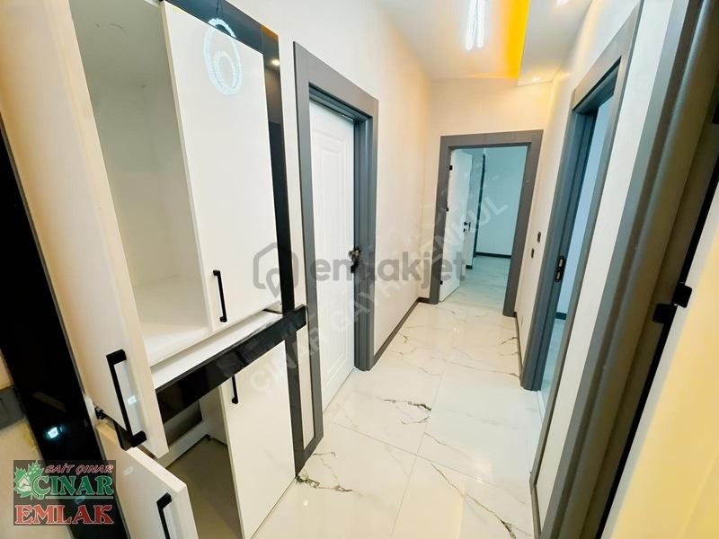 **çınardan** Site İçersinde Teras Balkonlu Sıfır 4.5+1 Arakat - 30