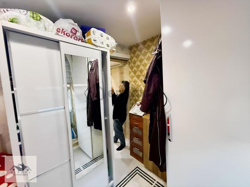 Çınar Mevkiinde Asansörlü Ara Kat Satılık 1+1 Apart - 9