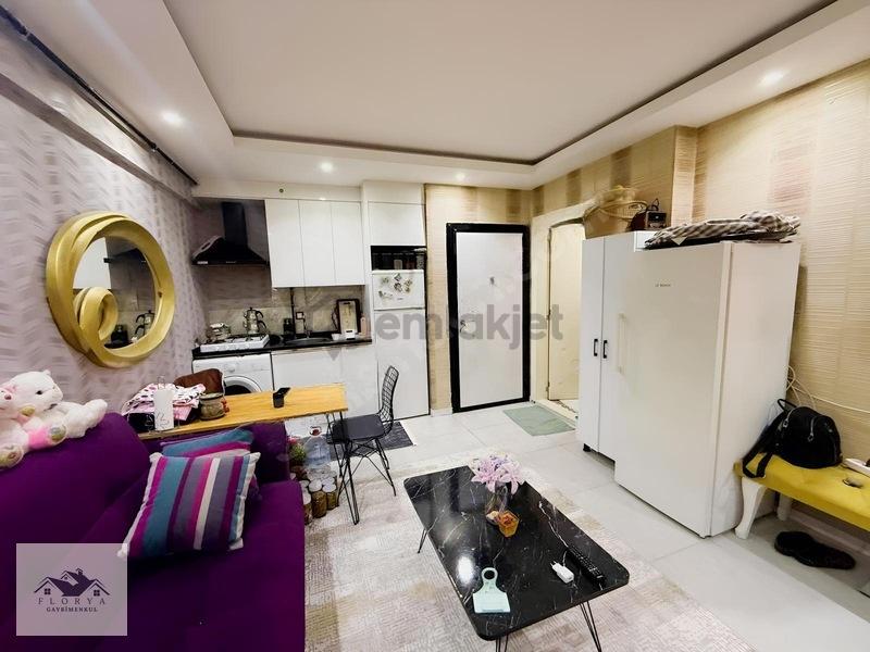 Çınar Mevkiinde Asansörlü Ara Kat Satılık 1+1 Apart - 3