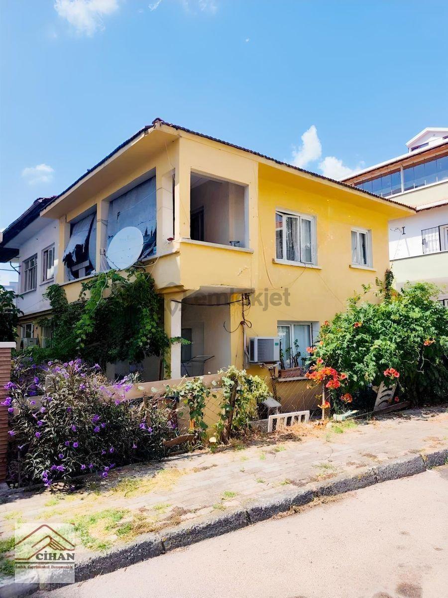Satılık Müstakil Ev 530 M2 Arsaya Sahip - 13