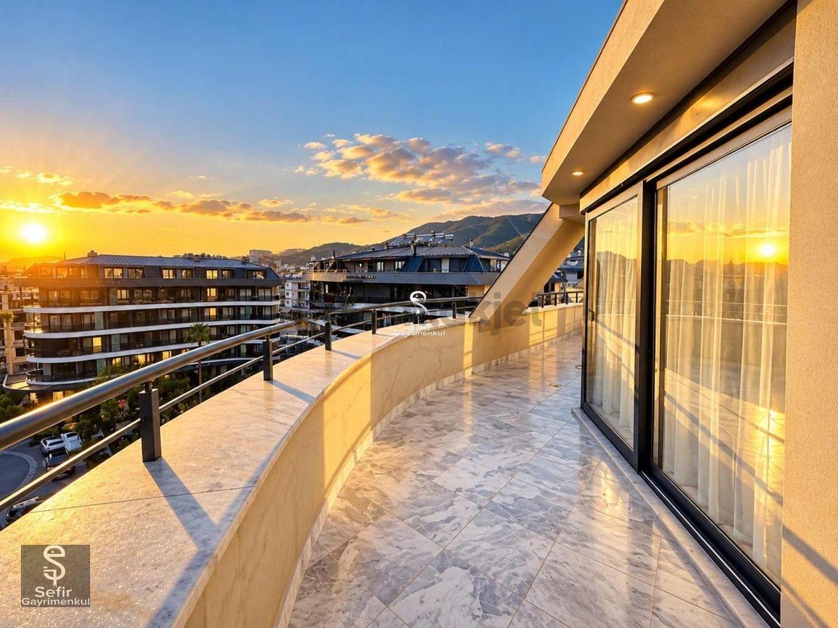 Alanya Oba'da Rıver Panoroma Sitesinde Satılık 3+1 Daire - 13