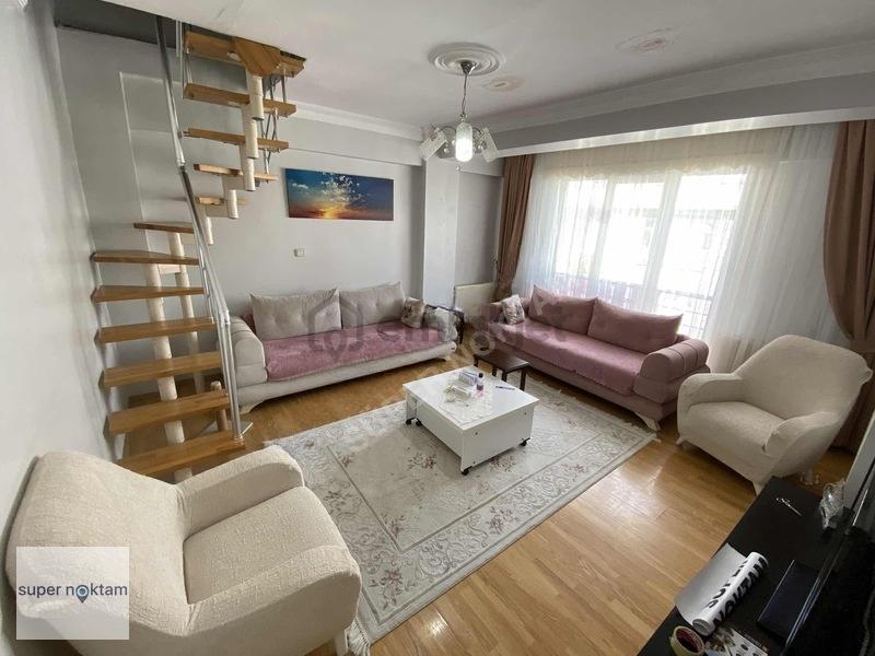 Süper Noktam'dan Halkalı'da Satılık 200mt 3+2 Dubleks Daire - 3