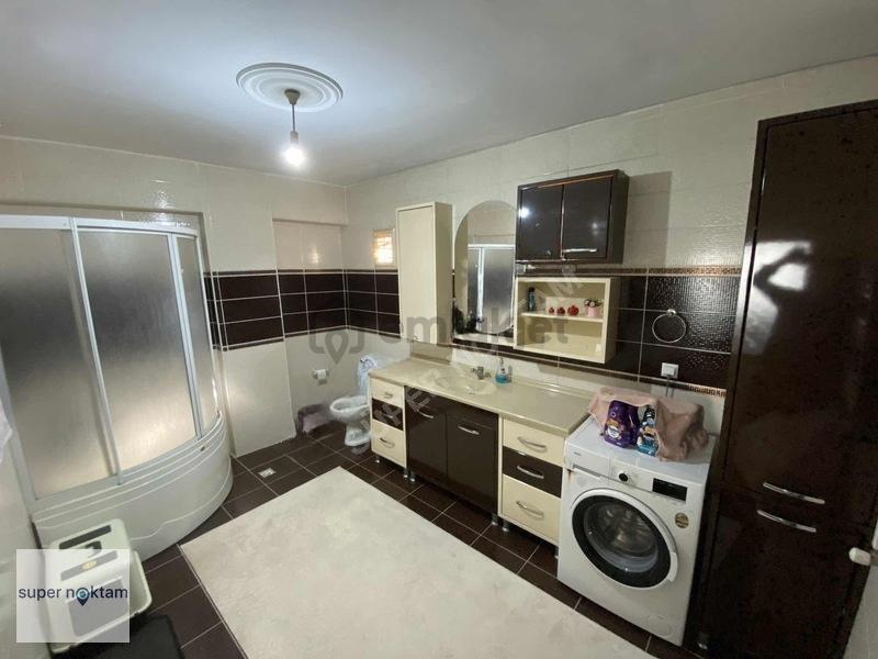 Süper Noktam'dan Halkalı'da Satılık 200mt 3+2 Dubleks Daire - 31