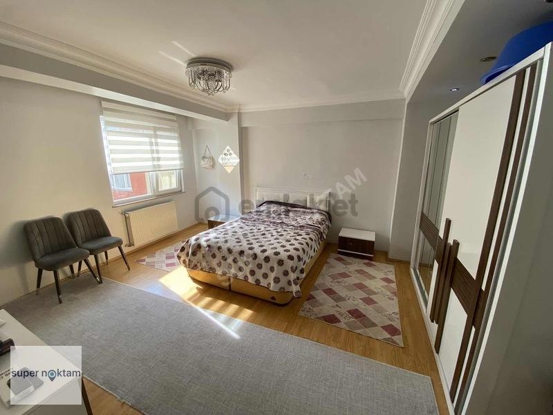 Süper Noktam'dan Halkalı'da Satılık 200mt 3+2 Dubleks Daire - 19