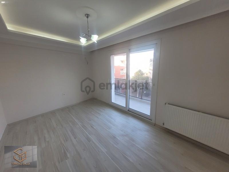 İsmet İnönü Gaffar Okan Cd. Satılık 2+1 Arakat Daire - 25