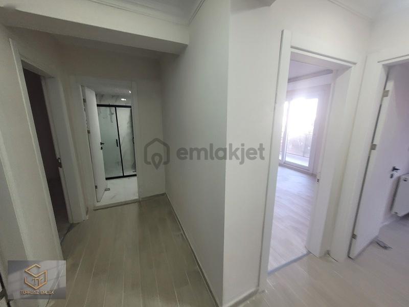 İsmet İnönü Gaffar Okan Cd. Satılık 2+1 Arakat Daire - 24