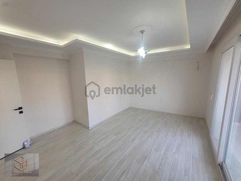 İsmet İnönü Gaffar Okan Cd. Satılık 2+1 Arakat Daire - 26