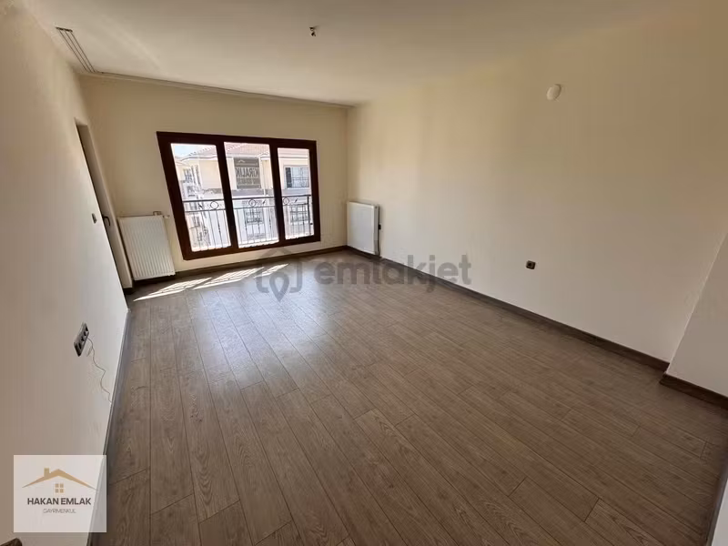 Hakan Emlaktan Akkent Toki Celilkırında 2+1 Satılık Daire - 3