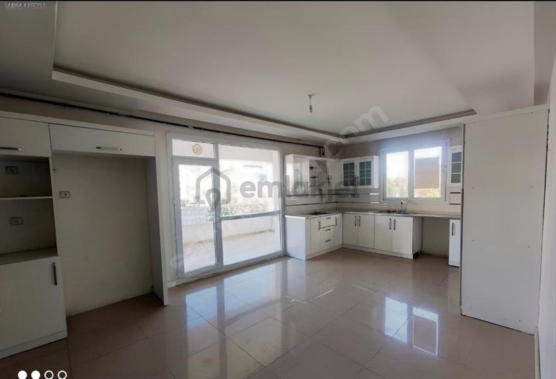 Karen'den Ceylan Avm Taşkıran 2 Sitesi 1.kat 4+1 Kira 38 Bin Tl - 2