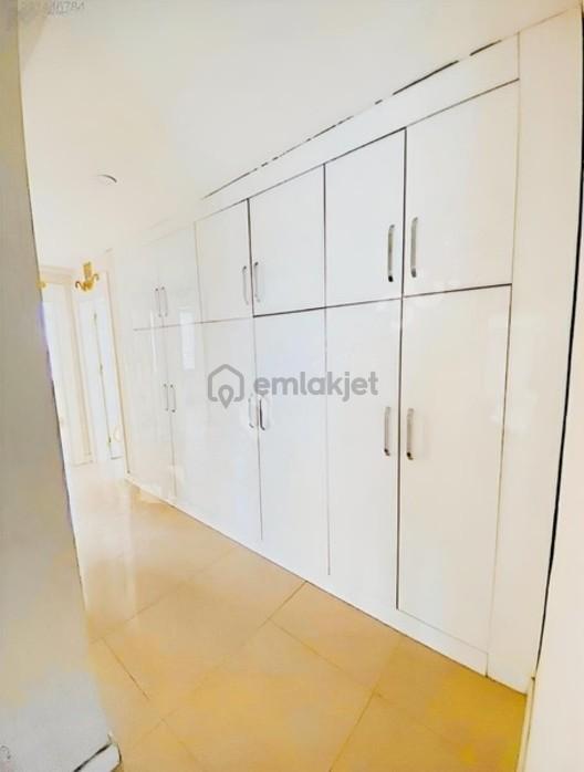 Karen'den Ceylan Avm Taşkıran 2 Sitesi 1.kat 4+1 Kira 38 Bin Tl - 23