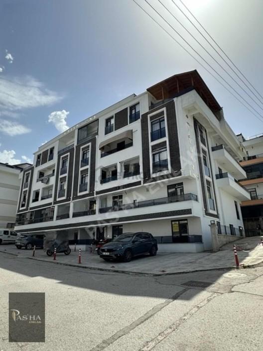 Moda Pazarı Üstü 3+1 Çatı Dubleks - 2