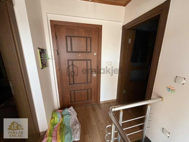 Parlak'tan Genç Binada 4+1 Teraslı Dubleks Daire^* - 16