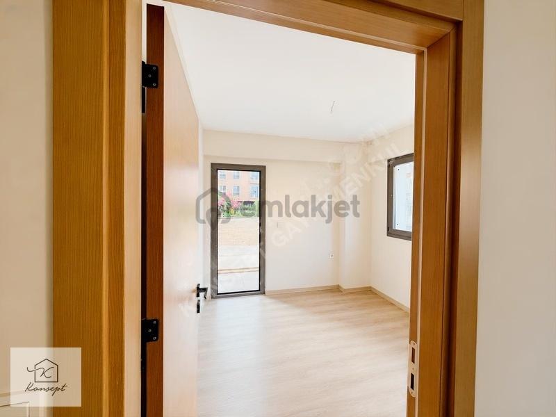 Konsept'den Site İçerisinde Teraslı Satılık 1+1 Daire - 11
