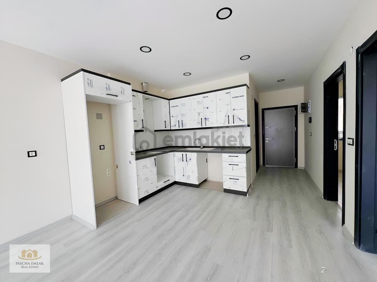 Kuşadası Güzelçamlı'da Kiralık 2+1 80 M2 Daire - 3