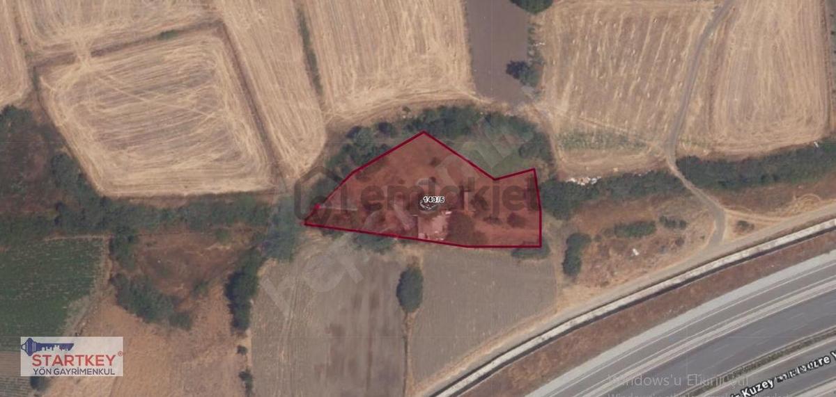 Startkey Yönden Üçpınarda Tel Örgü İle Çevrili Hobi Bahçesi - 3