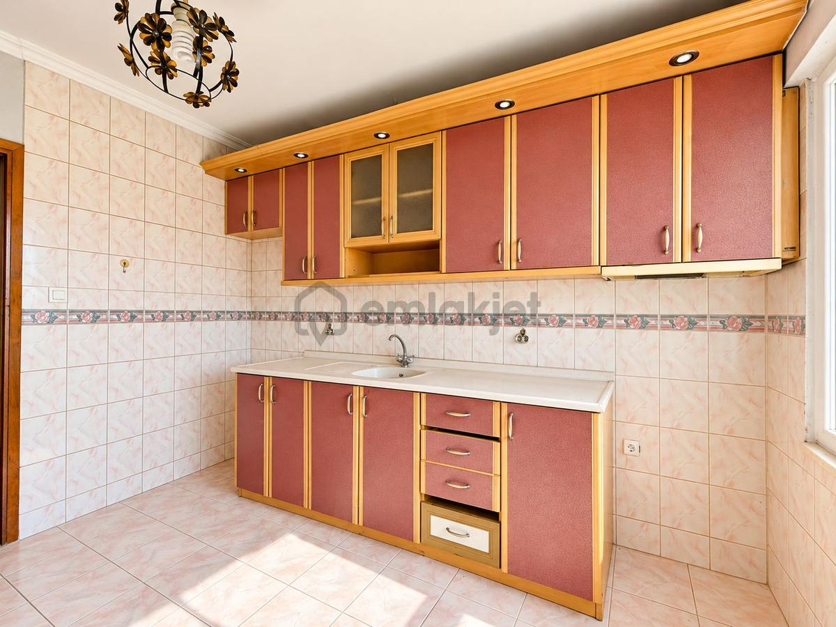 Yükselden İkizçayda Denize 500 Mt Ön Cephe Çift Balkonlu 2+1 - 4