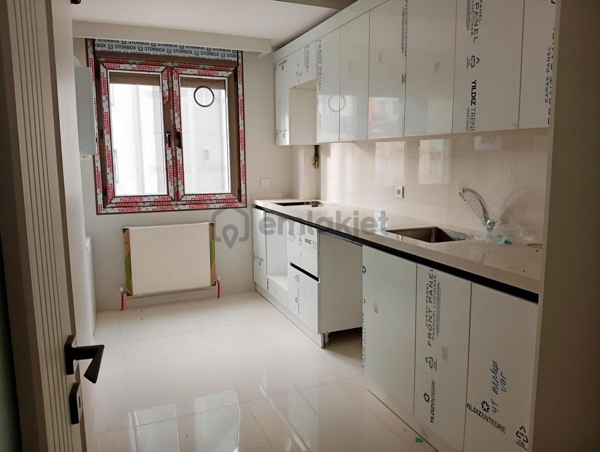 Karlıktepe'de Prestijli Binada Sıfır Geniş Kiralık 2+1 Daire - 30
