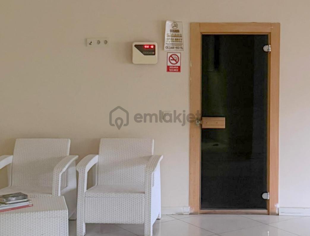 Mertcan'dan Ary Efedra Sitesi İçinde Balkonlu Geniş Ferah 2+1 - 31