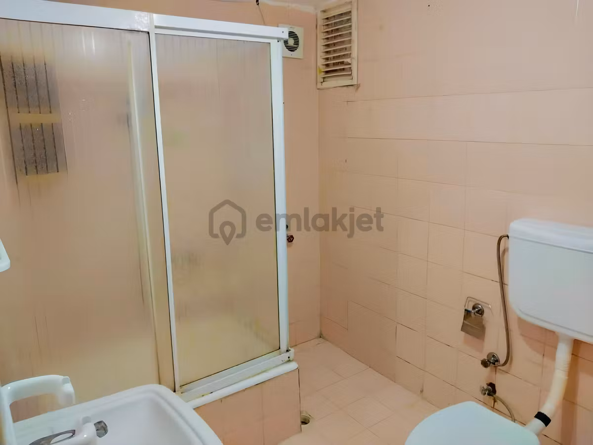 Yeni Mah Kiralık Giriş Kat 2+1 Daire - 15