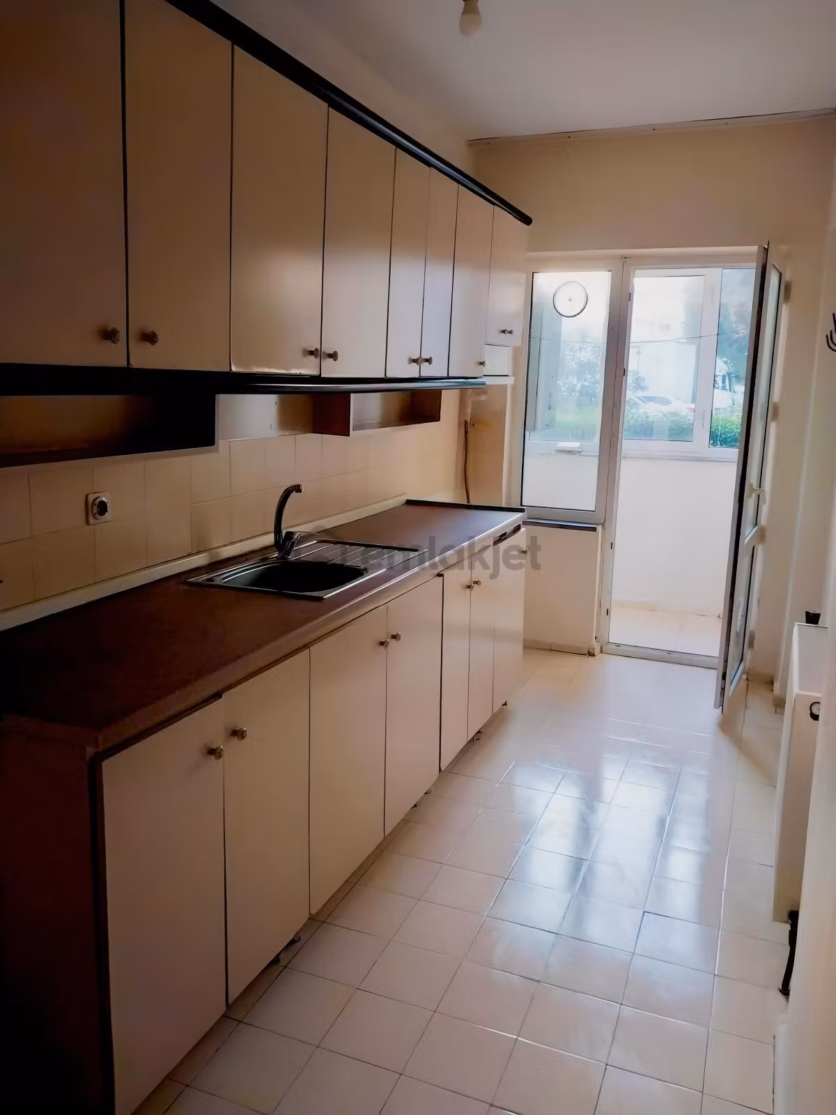 Yeni Mah Kiralık Giriş Kat 2+1 Daire - 14