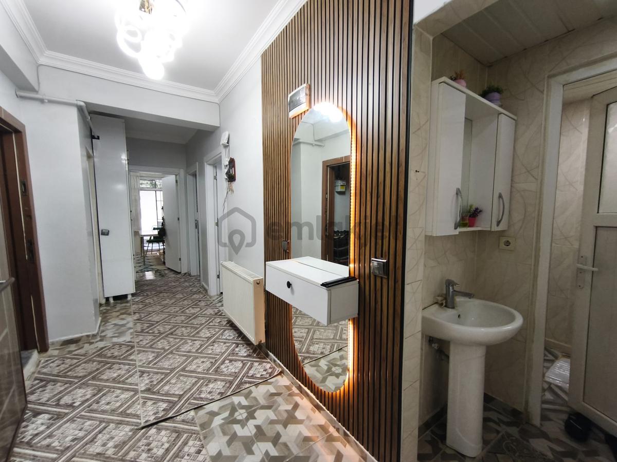 Bena Emlak'tan Satılık 2+1 Giriş Kat Çift Cepheli - 6
