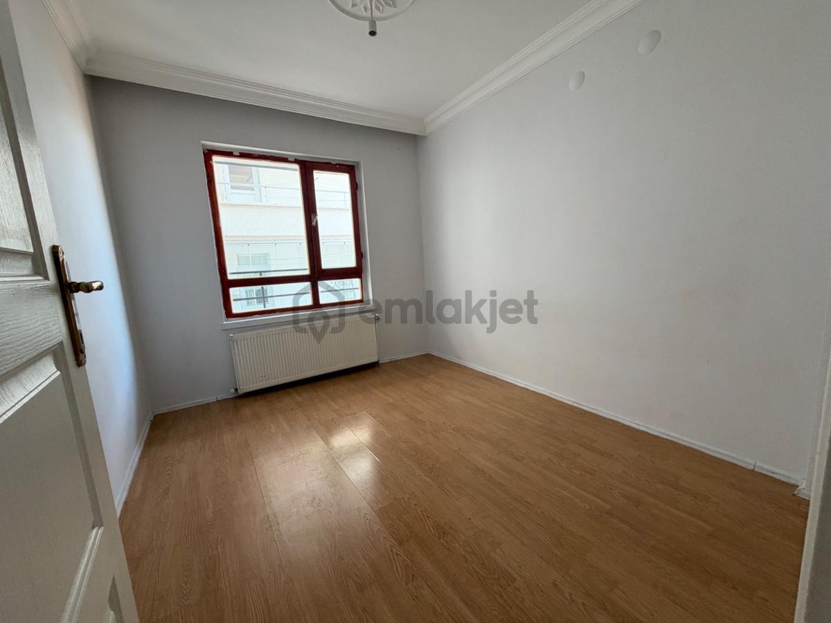 Mamak Bahçeleriçi Mahallesinde 3+1 Kiralık Daire - 6