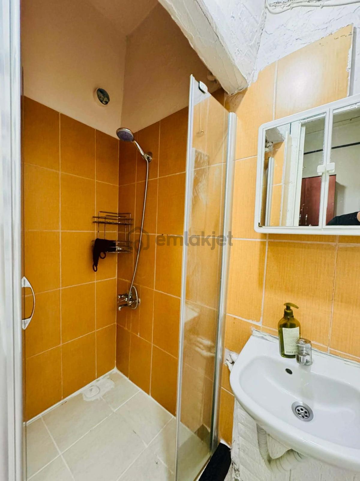 Sarıyer Merkez’de Full Eşyalı, Konforlu Kiralık Daire - 3