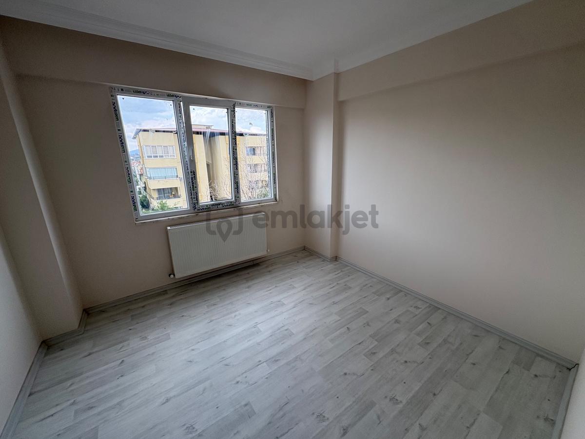 Miray Emlaktan İsabeylide Doğalgazlı 3+1 Kiralık Daire - 27