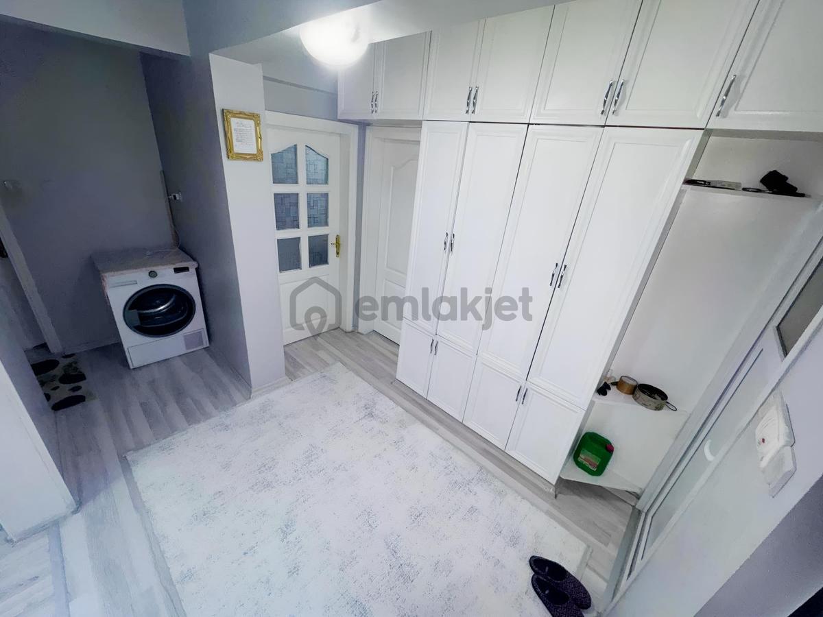 Zaferyapıdan Satılık Daire 3.kat 100m2 Hisseli 2000yapı Cebecimh - 26