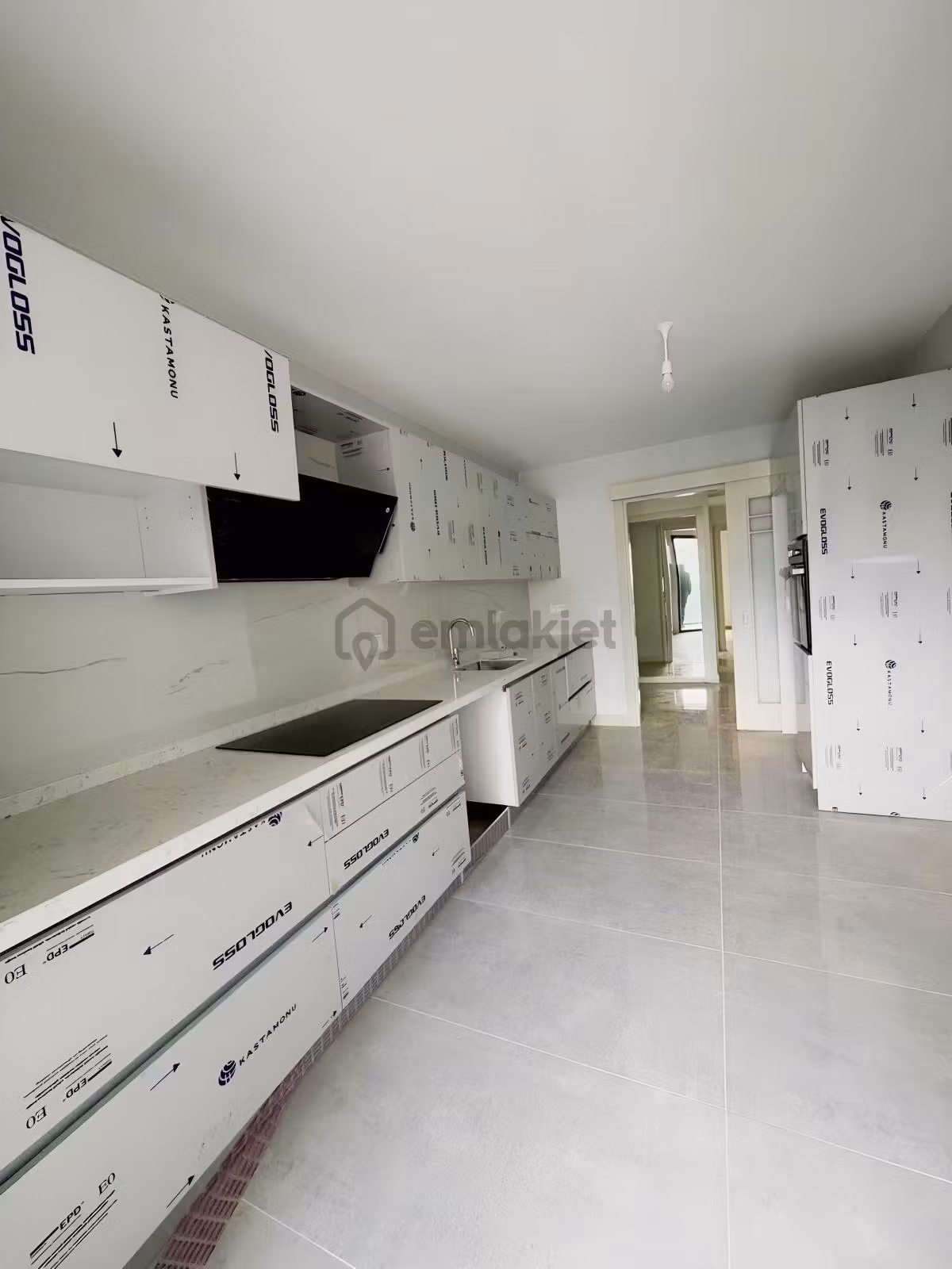 Siltaş Premiumda Satılık 4.kat Boş- Net 150m2 4+1 Ultralüx - 24