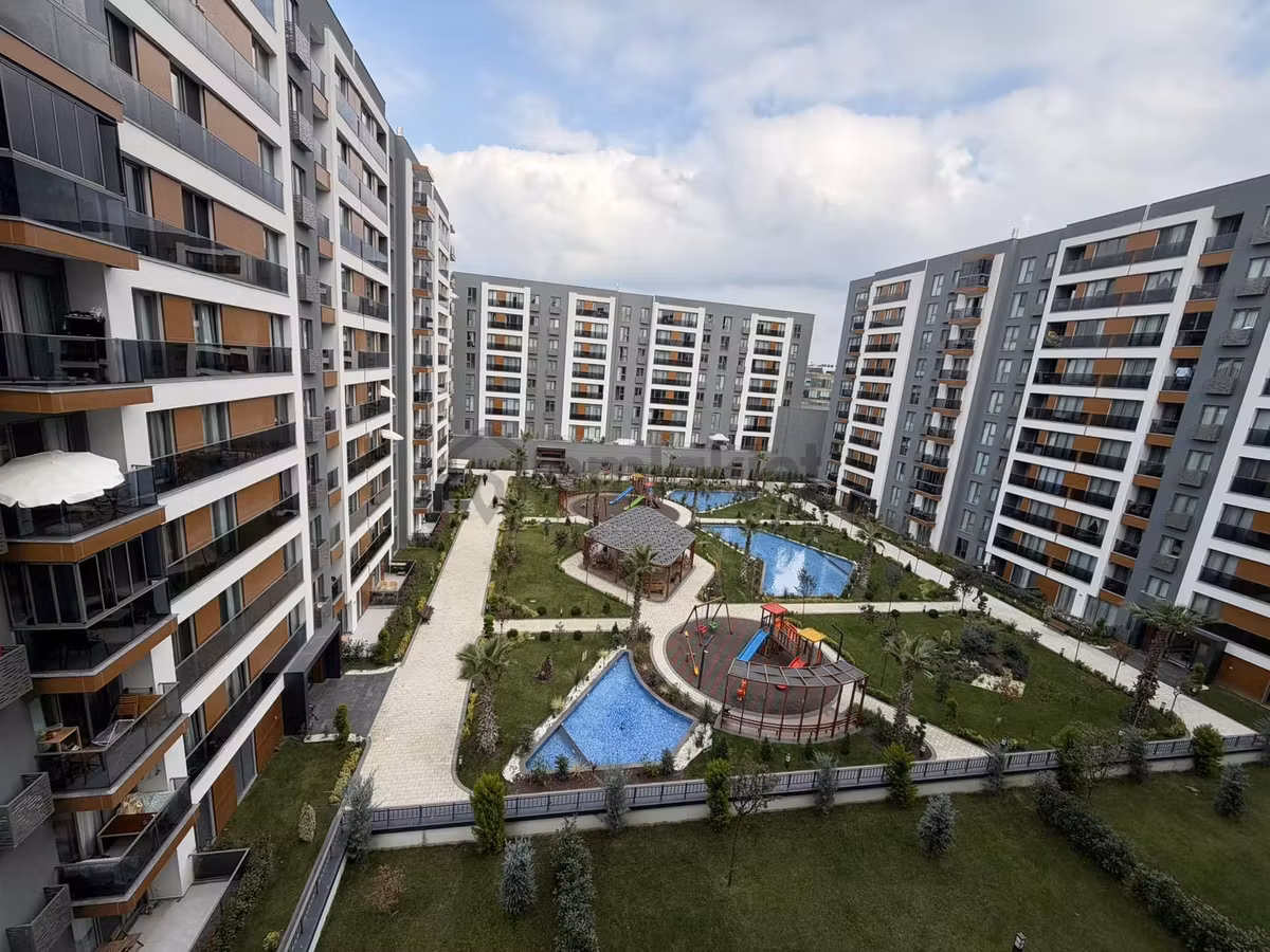 Siltaş Premiumda Satılık 4.kat Boş- Net 150m2 4+1 Ultralüx - 2