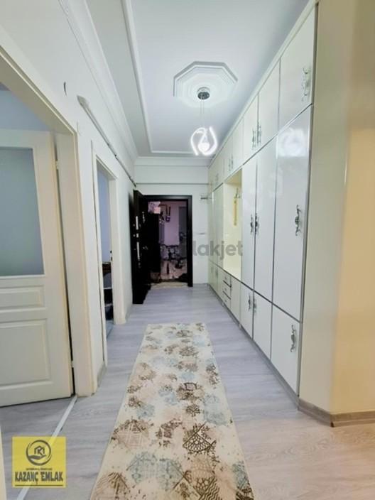 Mithatpaşa'da Cadde Üzeri Fırsat Daire - 4