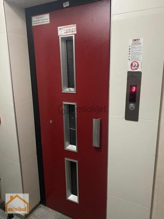 Evinibul'dan Metroya Yakın 1+1 Geniş Daire - 13