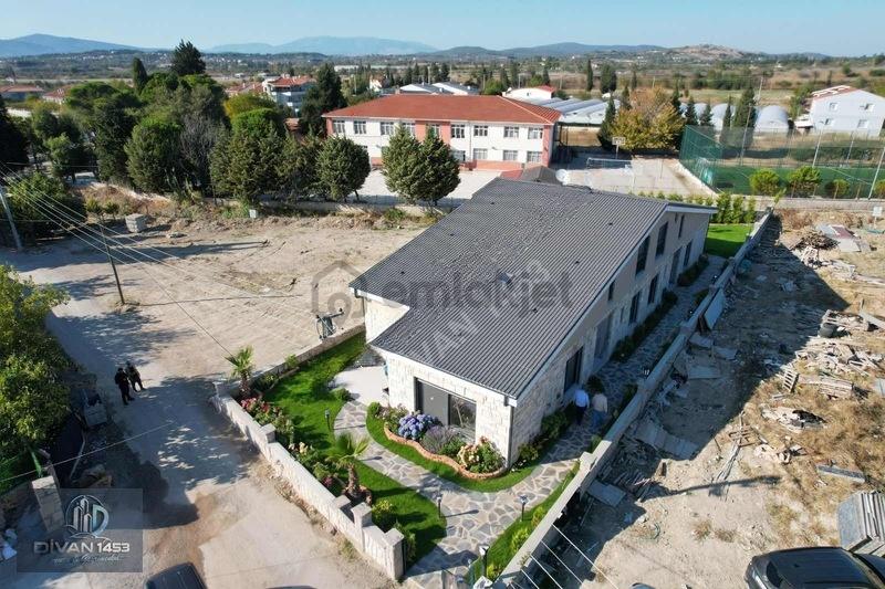 Urla Kuşçularda 4+1 Özel Tasarım Villa - 29