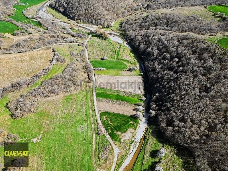Resmi Yola Cephe Tabak Gibi Düz Arazi - 15