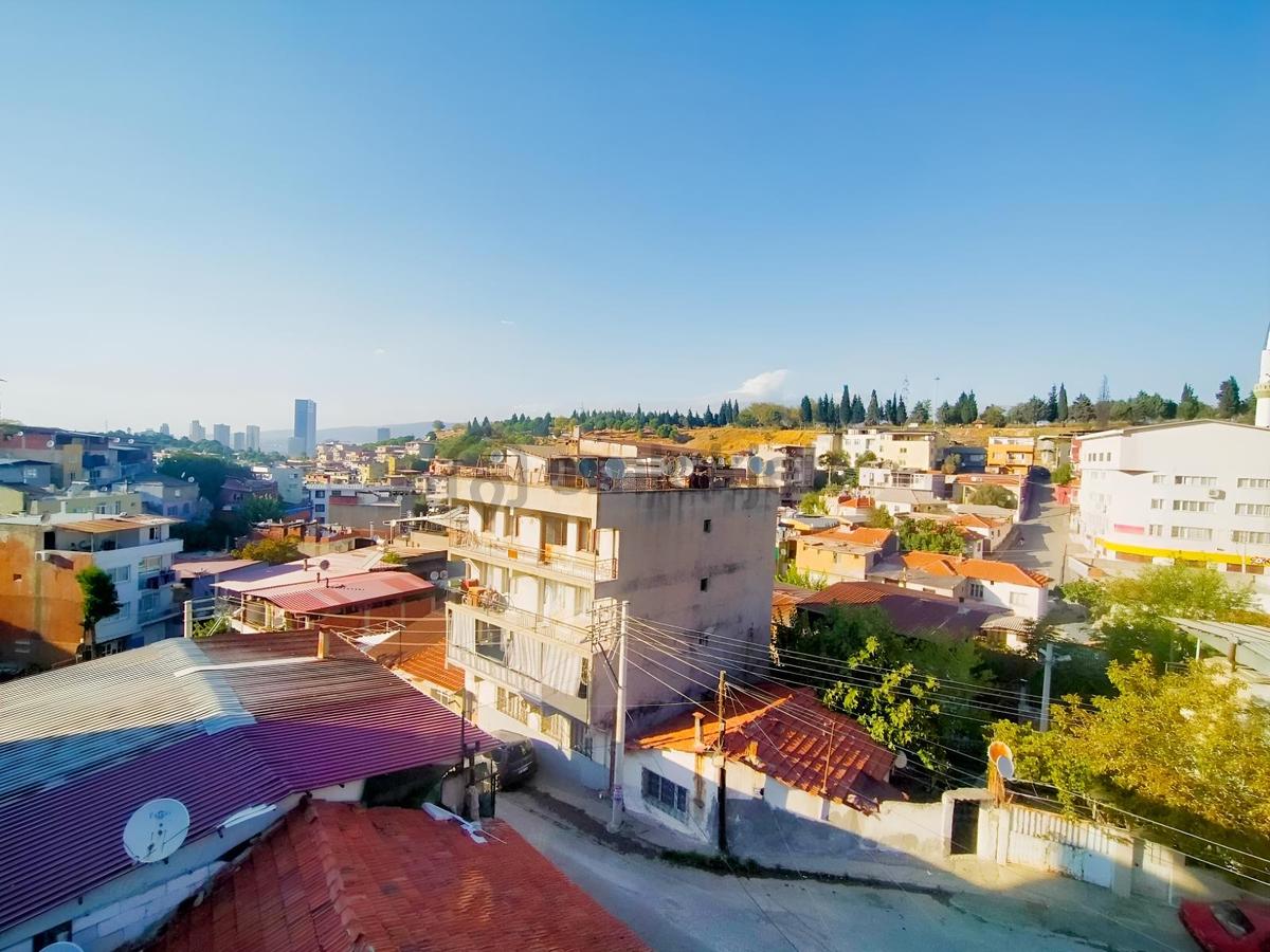 Konak Mersinpınarda Satılık 2+1 Teras Kat Daire - 8