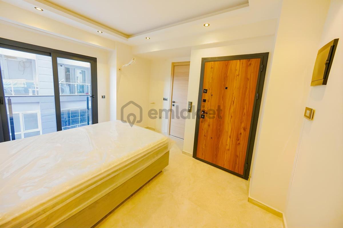 Cadde Üzeri Merkezi Konum Full Eşyalı Kiralık - 10