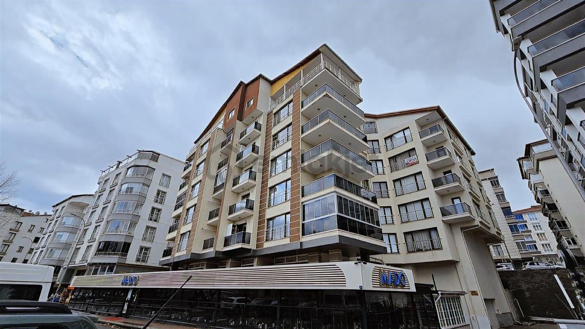 Kentpark Mado Üzeri 4+1+ebevyn Banyolu - 2